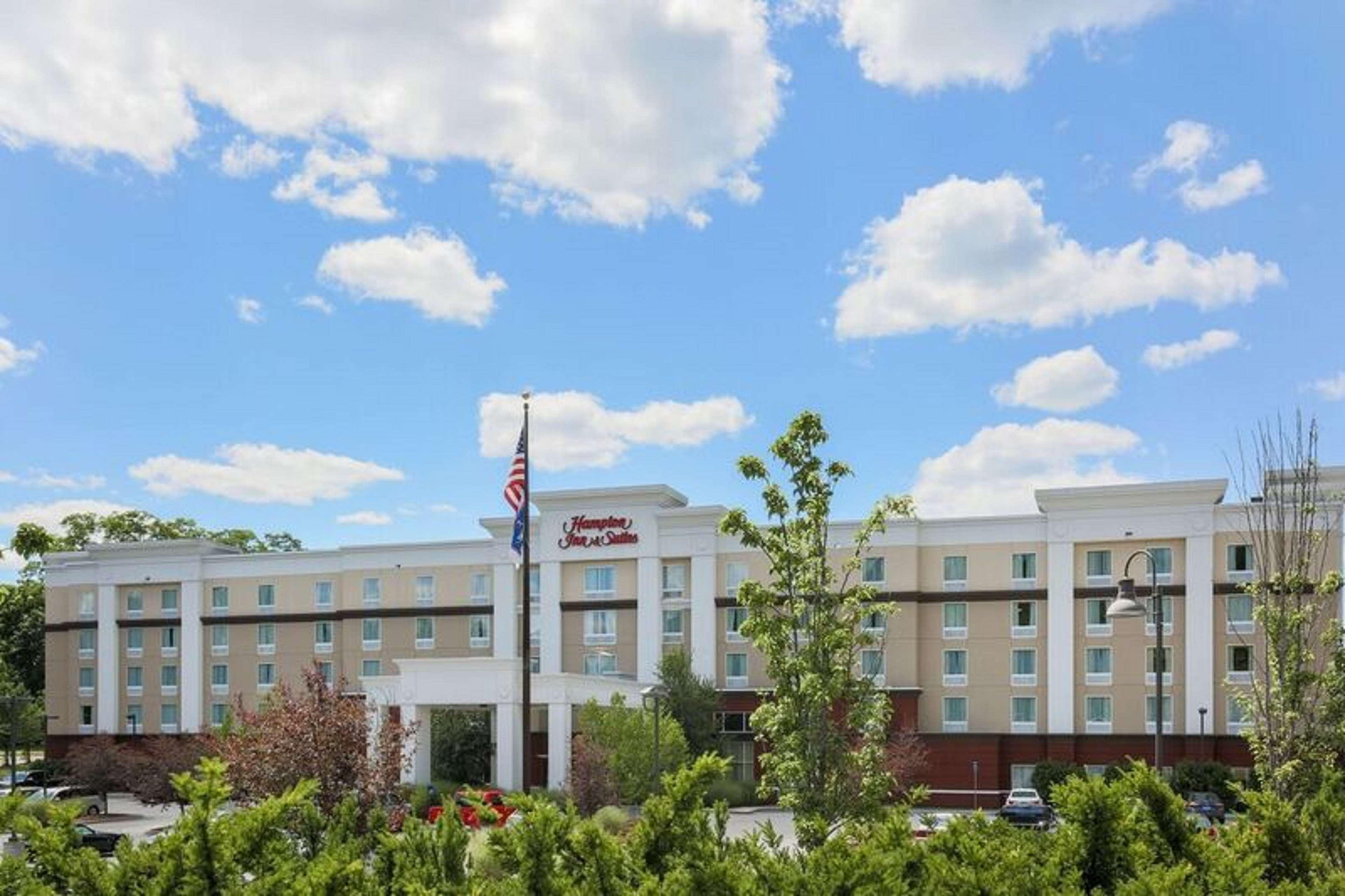 Hampton Inn & Suites Poughkeepsie Spackenkill Ngoại thất bức ảnh