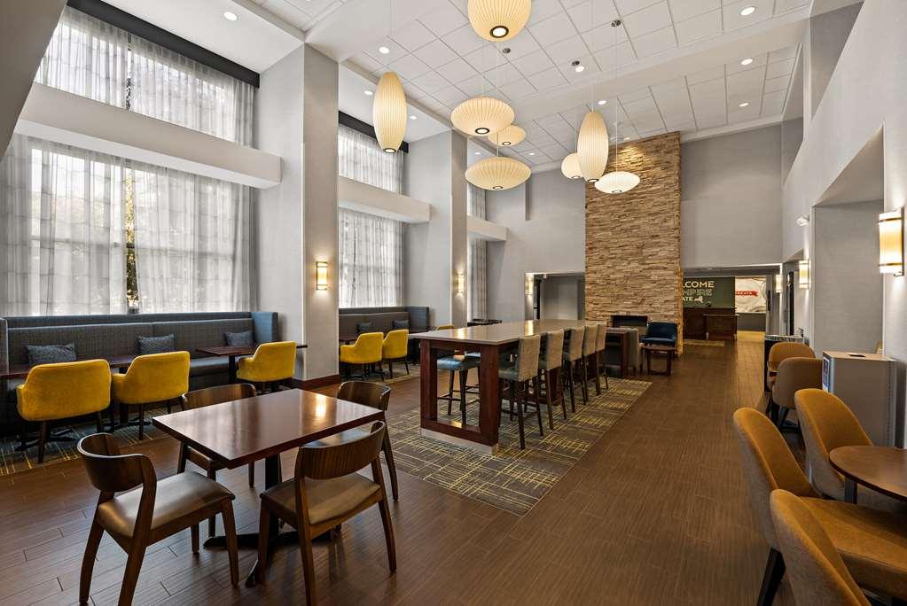 Hampton Inn & Suites Poughkeepsie Spackenkill Nhà hàng bức ảnh