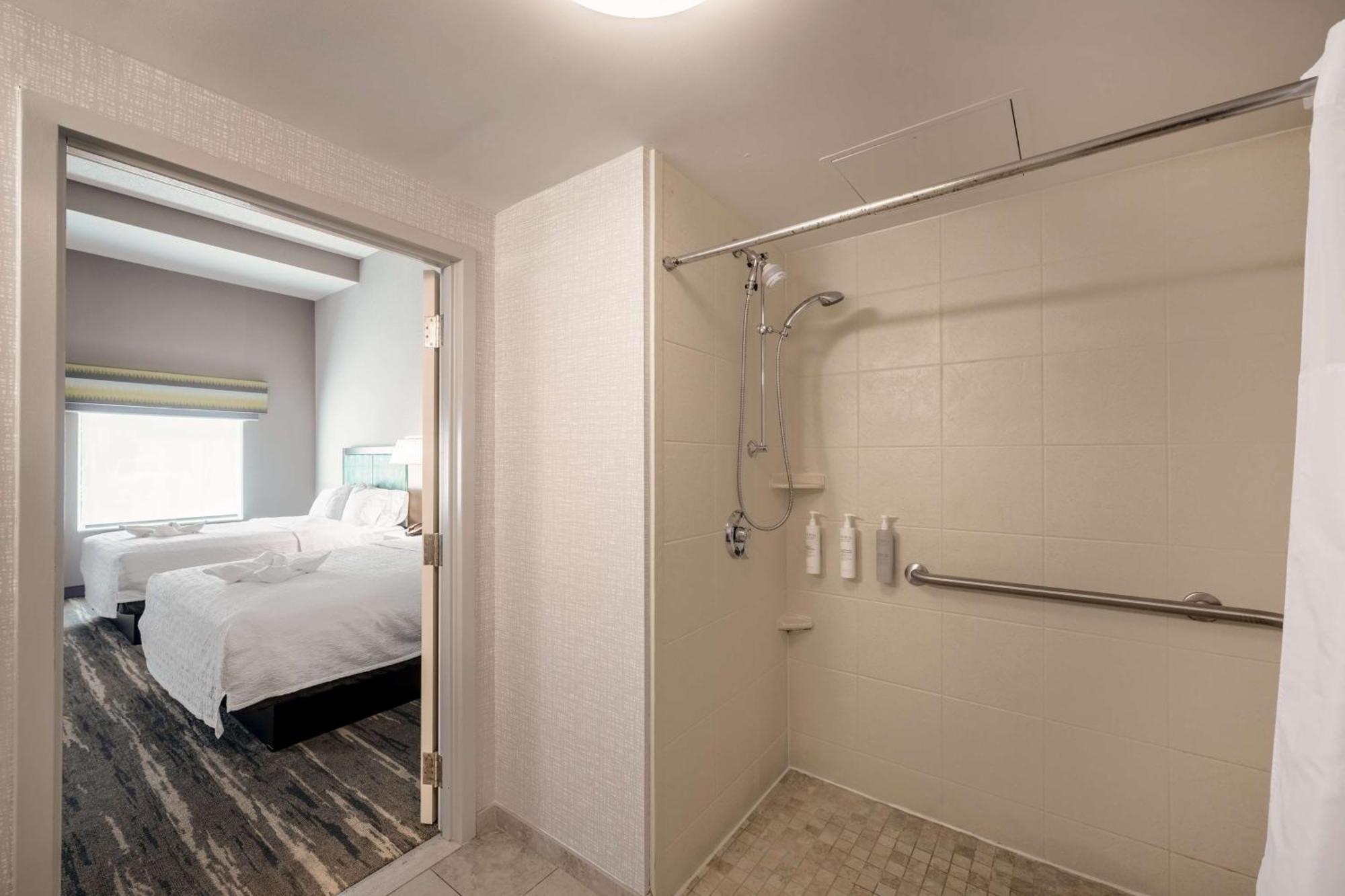 Hampton Inn & Suites Poughkeepsie Spackenkill Ngoại thất bức ảnh