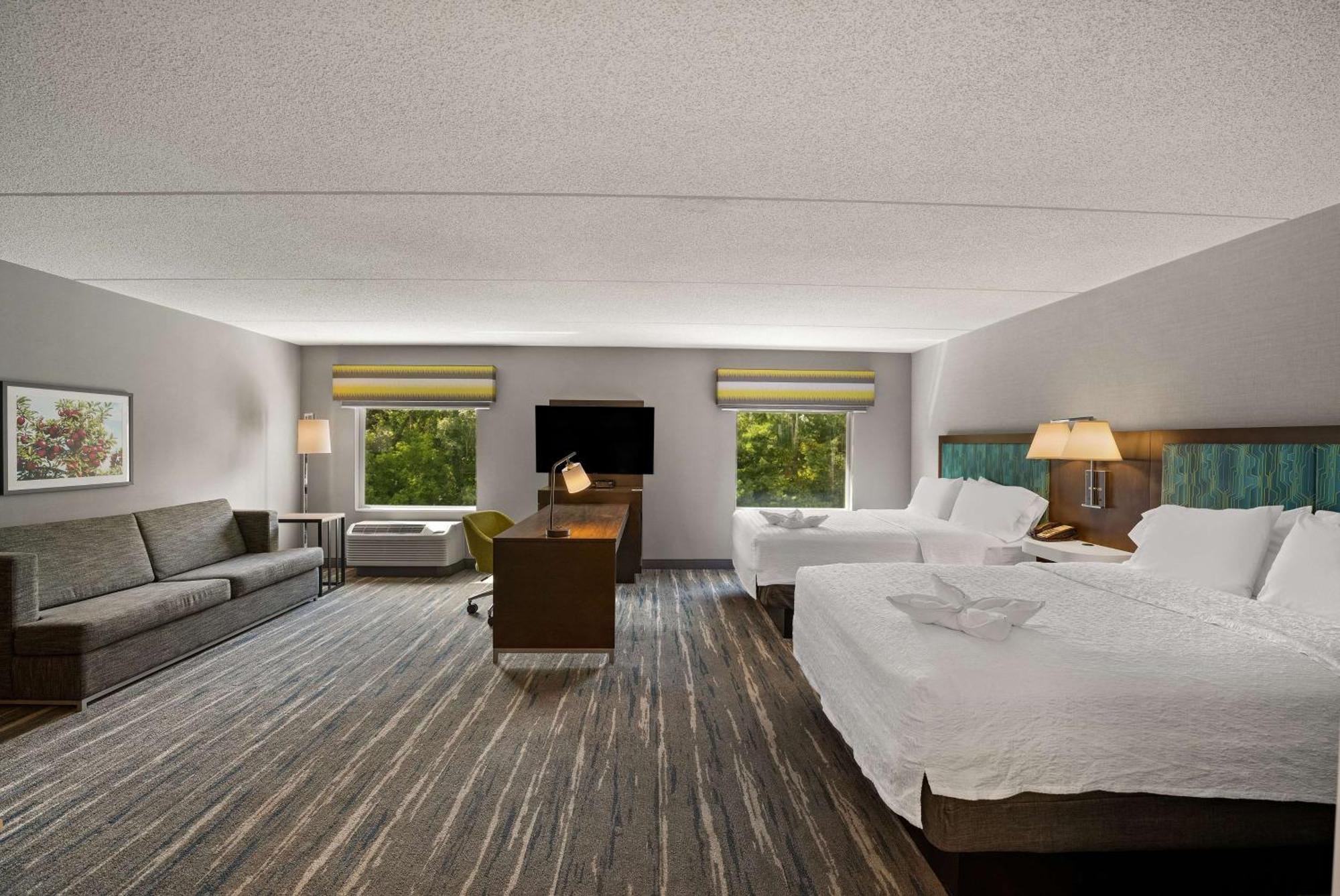 Hampton Inn & Suites Poughkeepsie Spackenkill Ngoại thất bức ảnh