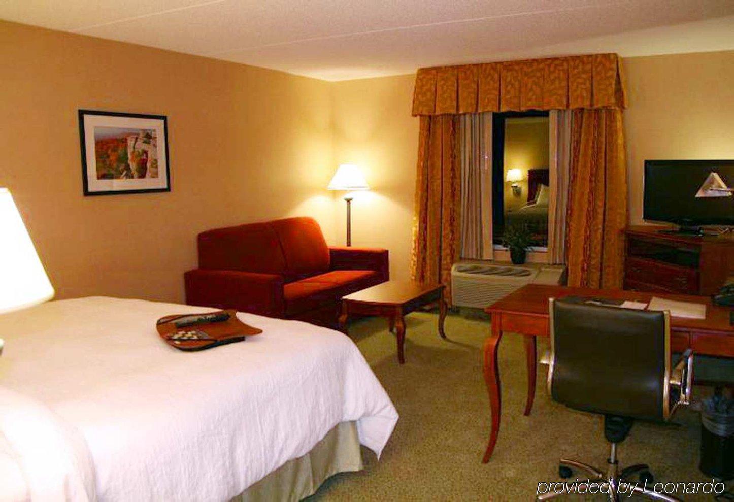 Hampton Inn & Suites Poughkeepsie Spackenkill Phòng bức ảnh