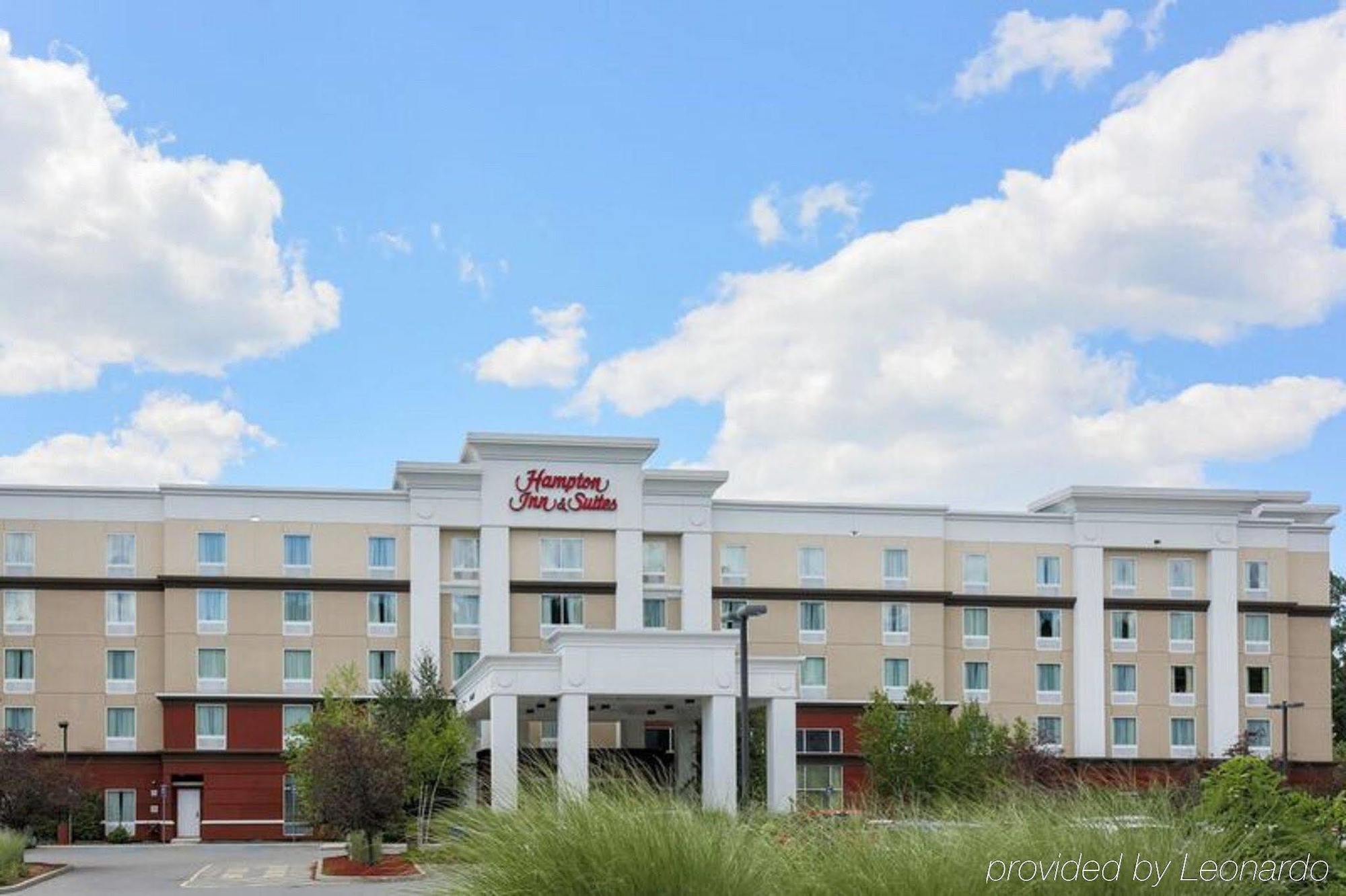 Hampton Inn & Suites Poughkeepsie Spackenkill Ngoại thất bức ảnh